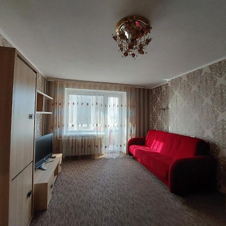 Однокімнатна На Проспекті Соборності, Біля Там-Таму ลุตสกาย ภายนอก รูปภาพ